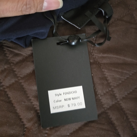 DKNY Black Top - Picture 3 of 4